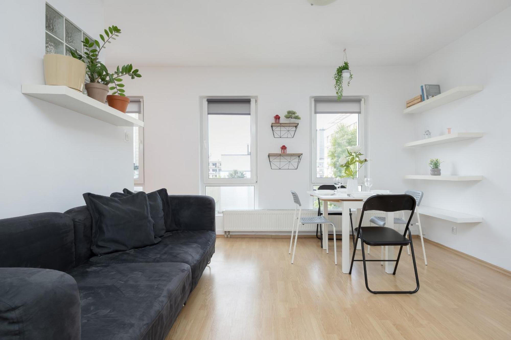 Rodzinne Studio Dla 4 Osob W Centrum Warszawy By Noclegi Renters Warsaw Exterior photo